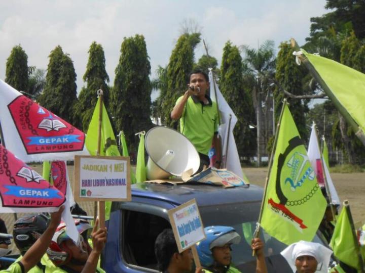 UMP Lampung 2022 Hanya Naik Â Rp 8.484, SBSI: Tidak Relevan dan Kurang Layak